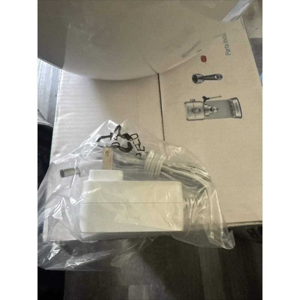 HoMedics Breathe Better Ultrasonic Tabletop Humidifier Brand New